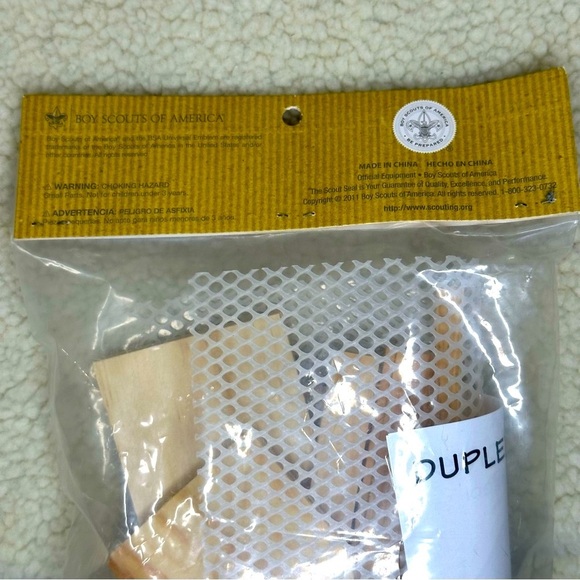 Bundle Children’s Toys Bug Cage, Tin Can Robot, Scientific Knowledge Cards - Picture 9 of 12